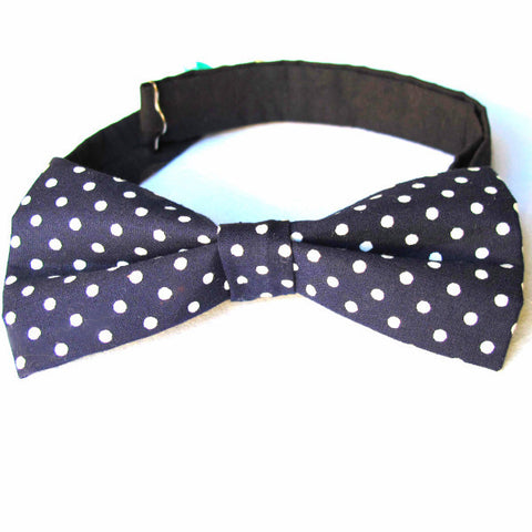 Pre-Tied Bow Tie - Navy with White Polka Dots